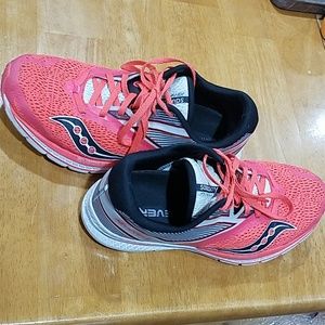 Saucony shoes